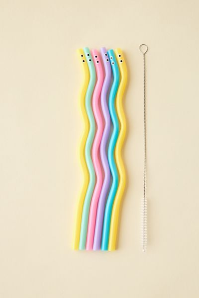 Wiggly Worm Color-Changing Straw Set