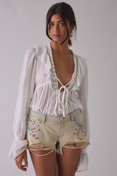 BDG Jenni Low-Rise Denim Micro Shorts