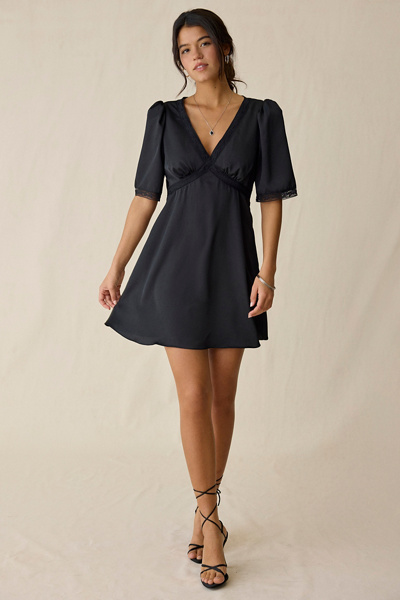 Glamorous Out Tonight Lace Trim Satin Mini Dress | Urban Outfitters