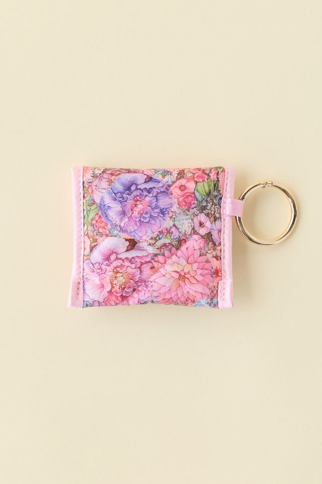 UO Puffy Quilted Earbud Case #3