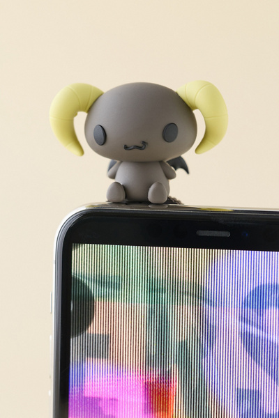 Sonix X Sanrio Special Peeker Character Blind Box Figure