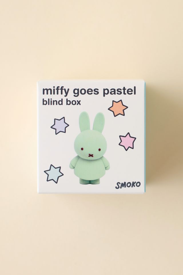 Smoko Miffy Goes Pastel Blind Box Figure #4