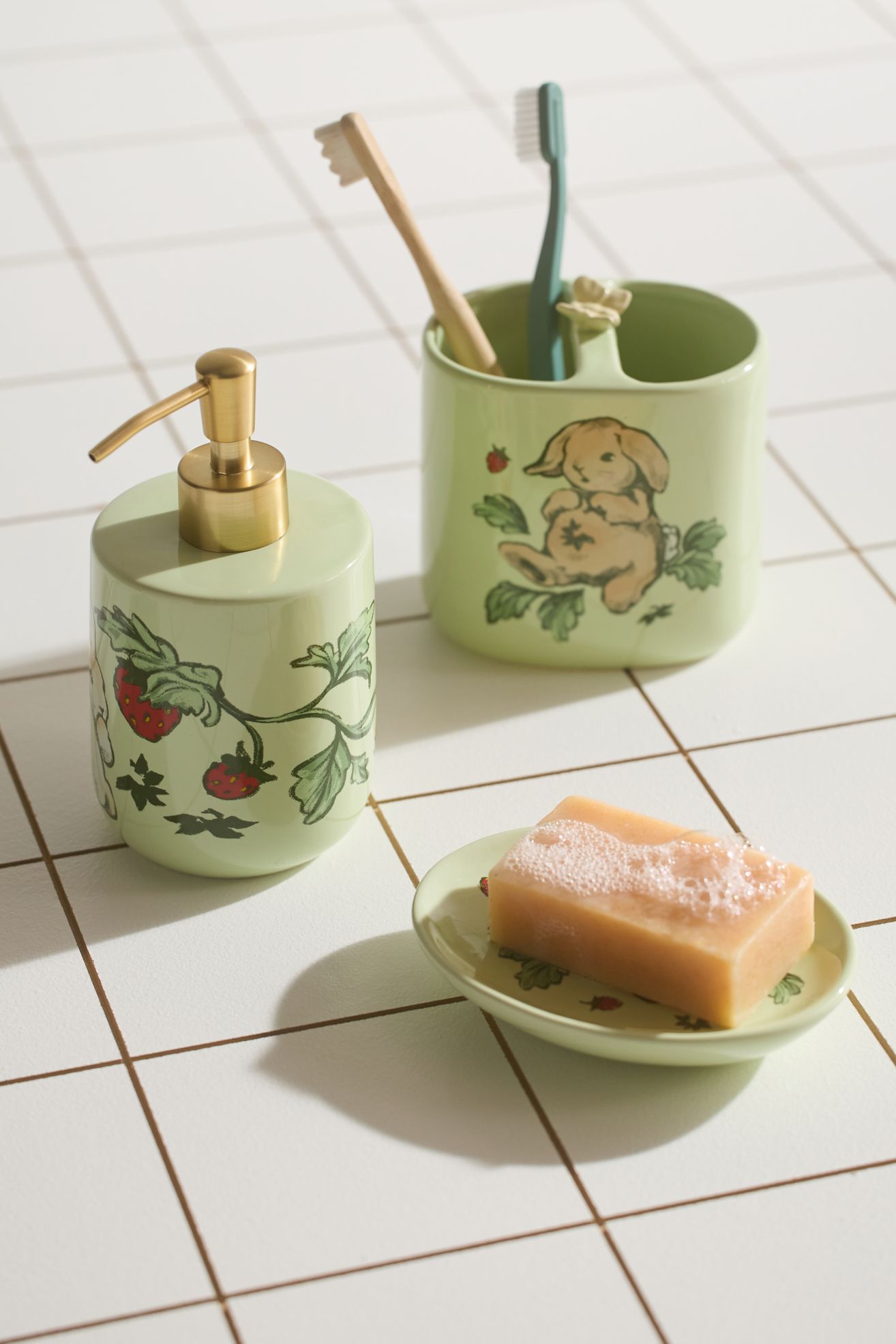 Strawberry Bunny Ceramic Toothbrush Holder - Strawberry Bunny, ONE SIZE
