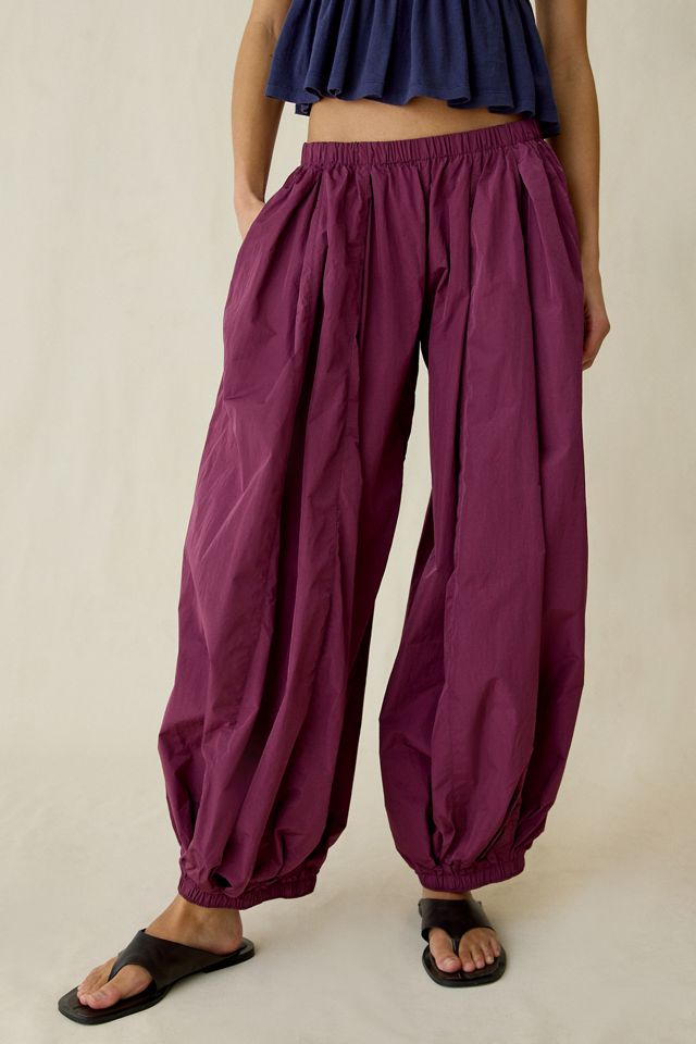 BDG Cloud Low-Rise Baggy Balloon Pants #1