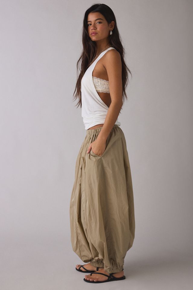 BDG Cloud Low-Rise Baggy Balloon Pant #2