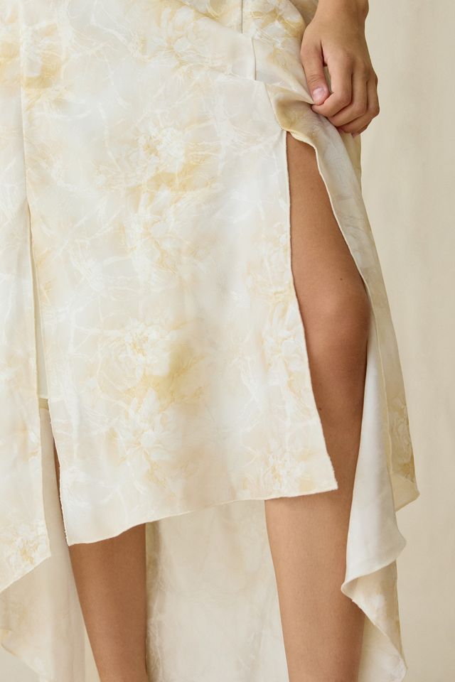 Robe maxi en satin imprimé botanique à ourlet asymétrique Kiss The Sky #5