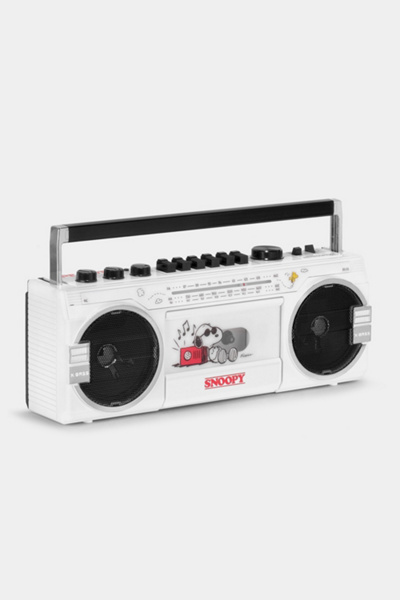 Peanuts Snoopy BX-85 Cassette Player Boombox | Urban Outfitters