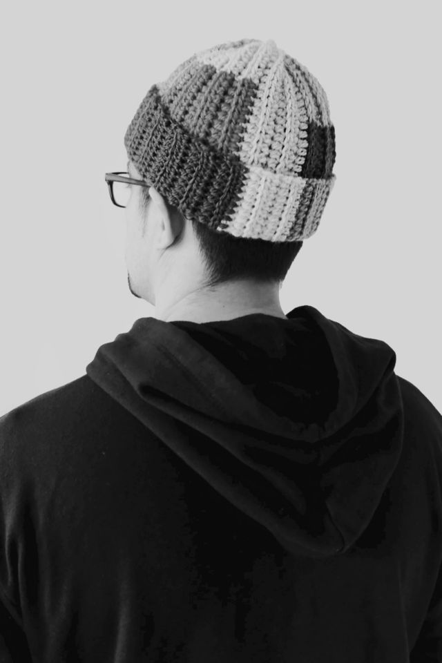 MARVES new york Upcycled Scrap Yarn Crochet Short Roll Beanie #2