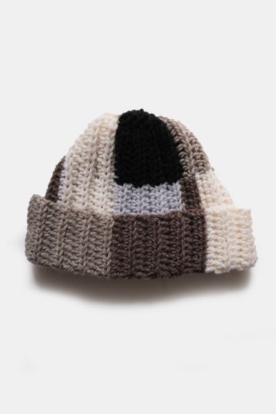 MARVES new york Upcycled Scrap Yarn Crochet Short Roll Beanie