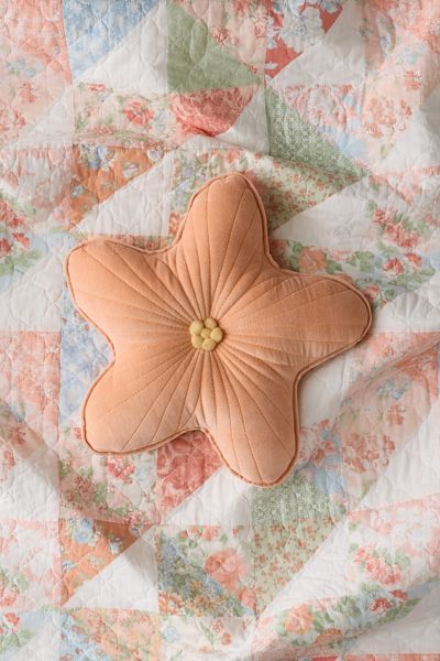 Flower Shaped Velvet Throw Pillow