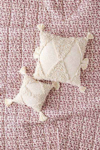 Rumi Diamond Shaggy Tassel Trim Throw Pillow