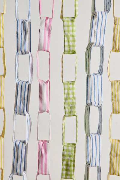 Fabric Chain Linked Doorway Curtain