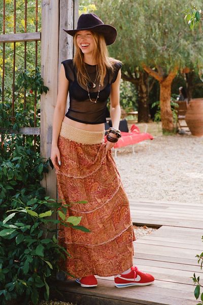 Tuft Luck X Kimchi Blue Tiered Midi Skirt | Urban Outfitters