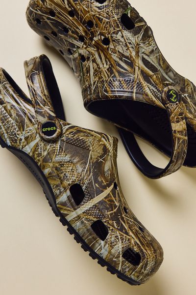 Sabots classiques Realtree MAX-7® pour hommes de Crocs