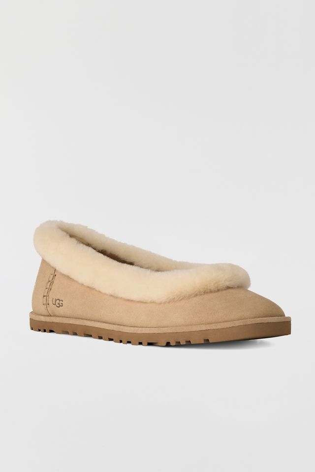 UGG Women's Zora Shearling Ballet Flats #1