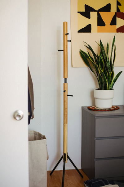 MIRAGE SF Entrova Coat Stand