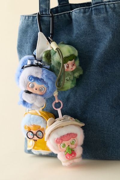Q Kid Outdoor Activities Series Blind Box Plushie Keychain