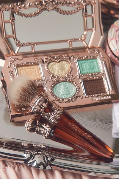 Flower Knows The Sweetie Bear Series Rounded Blush Brush