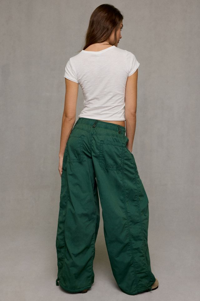BDG Sunridge Mid-Rise Cargo Balloon Pants #3