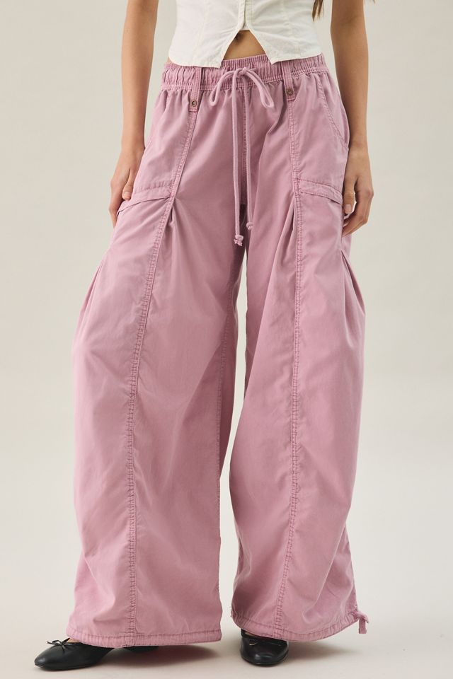 BDG Sunridge Mid-Rise Cargo Balloon Pants #1