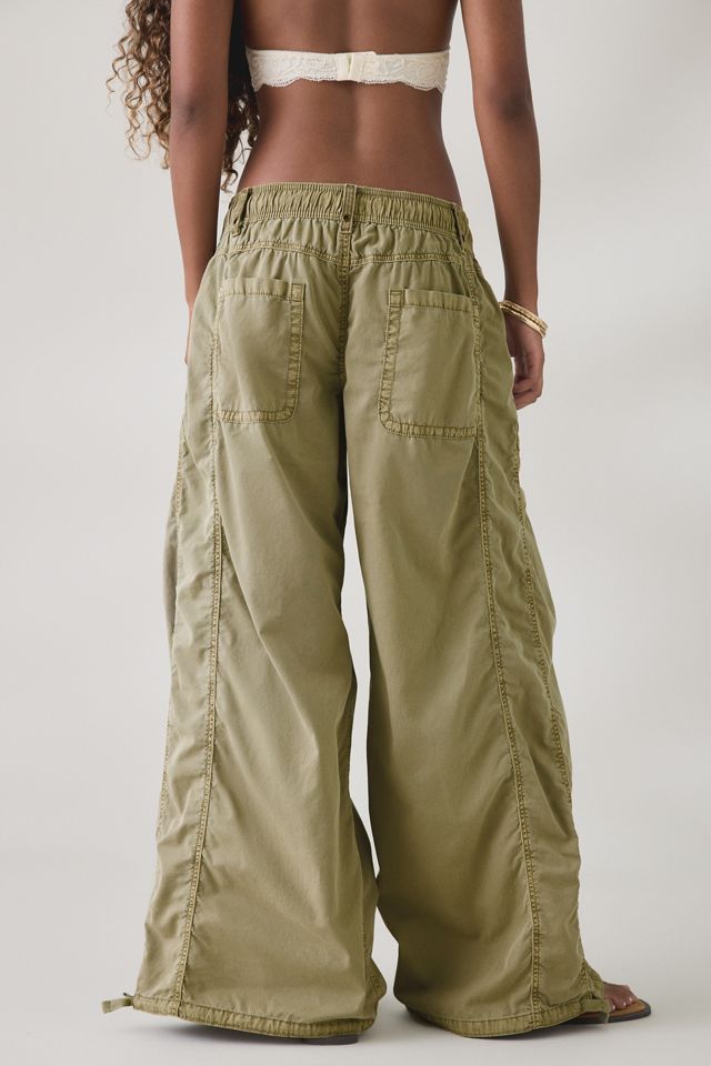 BDG Sunridge Mid-Rise Cargo Balloon Pants #3