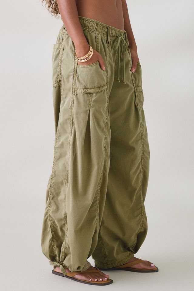 BDG Sunridge Mid-Rise Cargo Balloon Pants #4
