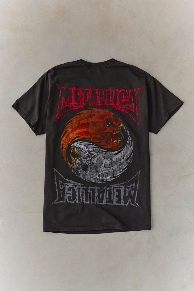 Metallica Vintage Tour Graphic Tee #1