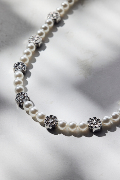 Simone Charm & Pearl Necklace