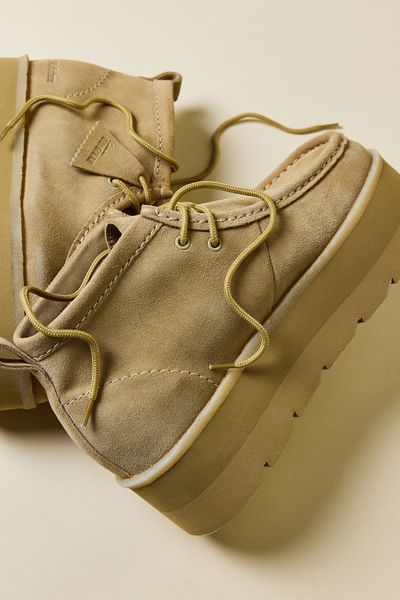 Clarks Women's Meare ELVTD Wallabee Boots