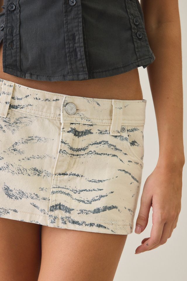 Abrand 00 Valentina Low-Rise Denim Mini Skirt #2