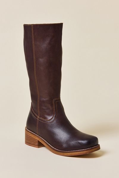 UO Leather Pull-On Boots