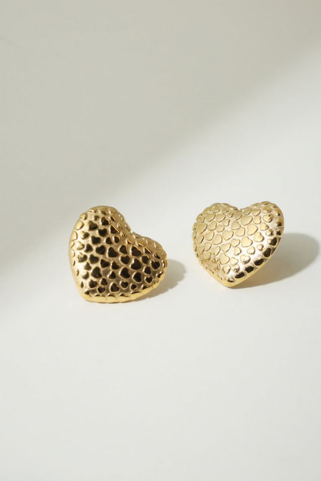 The M Jewelers Textured Heart Earrings #1