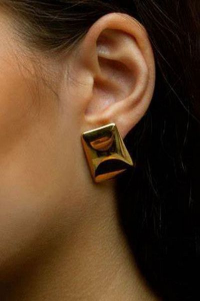 The M Jewelers Bia Curved Earrings
