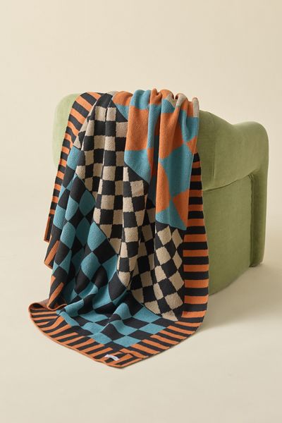 Calhoun & Co. Diamond Checkerboard Knit Throw Blanket