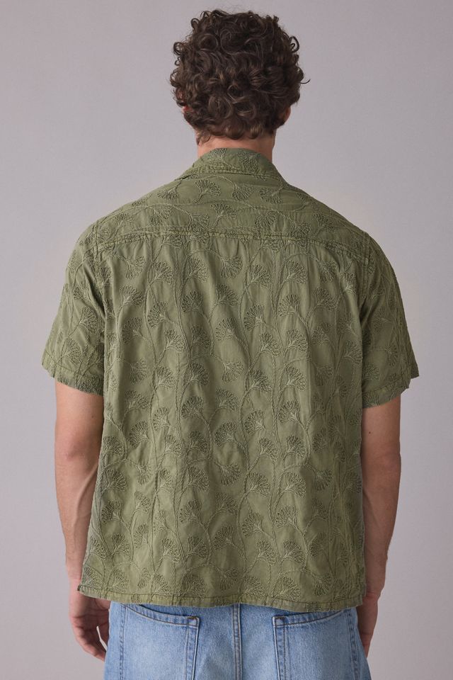 Chemise à manches courtes boutonnée délavée avec broderie ton sur ton UO #2
