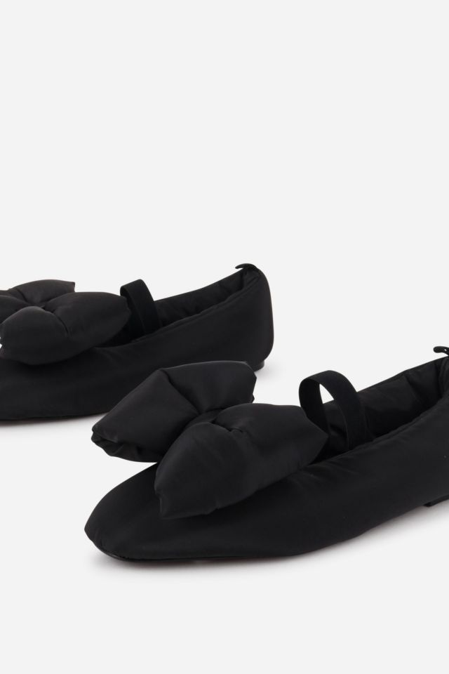 Intentionally Blank Kor P #3