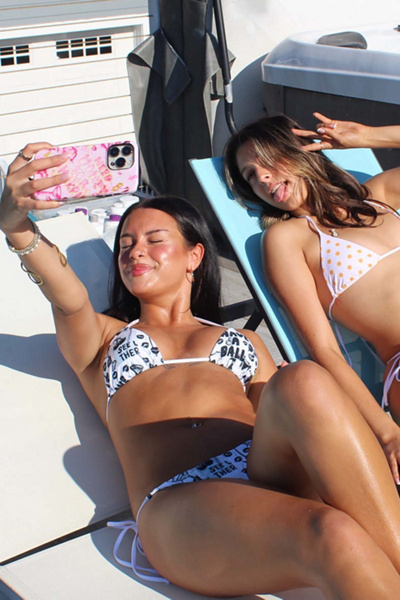 Inside & Out Shopaholic MagSafe iPhone Case