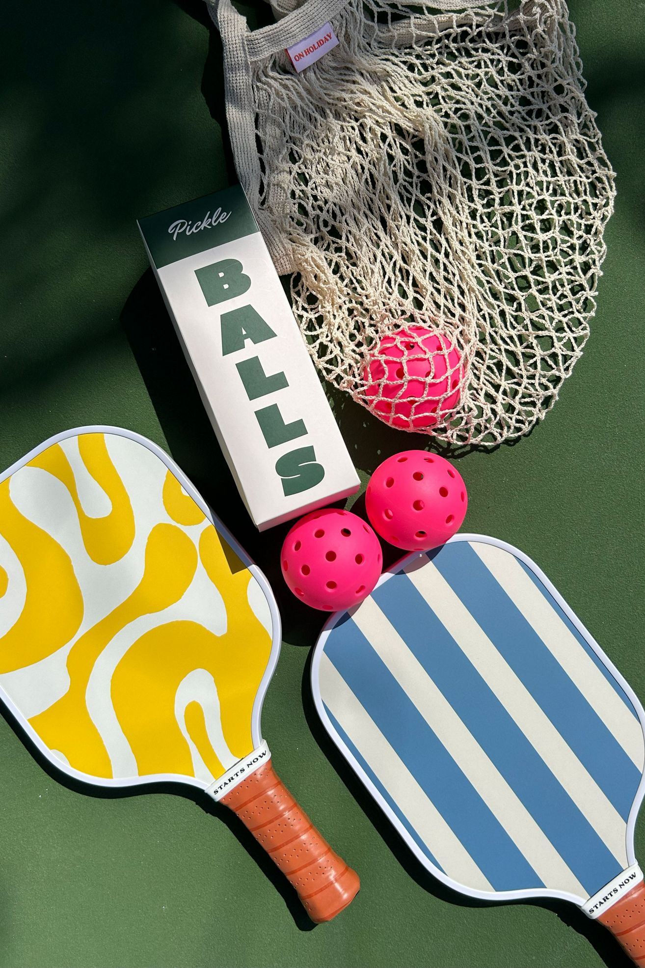 On Holiday Pickleball Balls - Pink