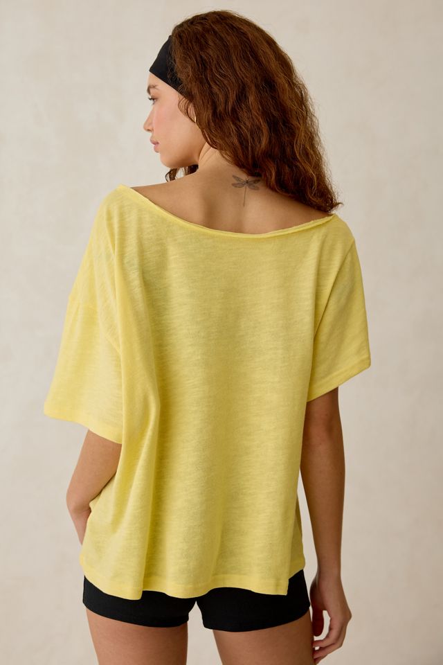 Peanuts UO Exclusive Courtney Graphic Off-The-Shoulder Oversized Tee #3