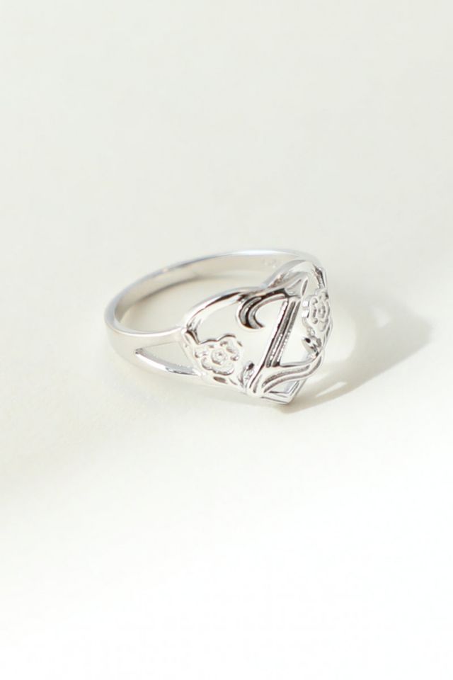 The M Jewelers Silver Cutout Flower Heart Letter Ring #3