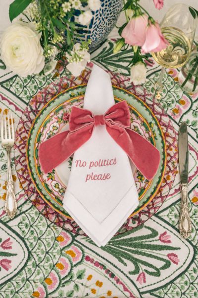 No Reservations Mixed Messages Dinner Napkin Set