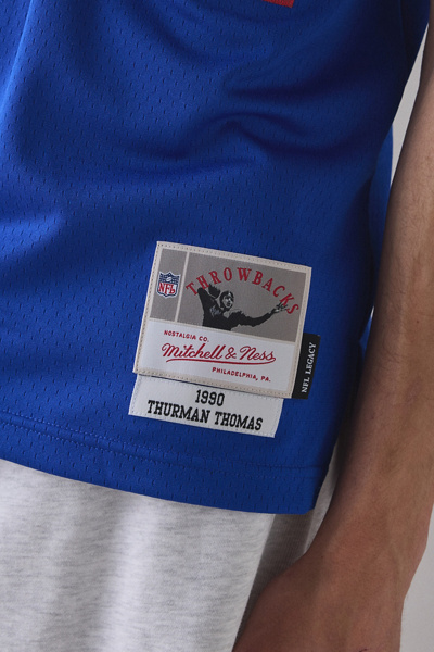 Mitchell & Ness NFL Buffalo Bills 1990 Thurman Thomas Football Jersey Tee