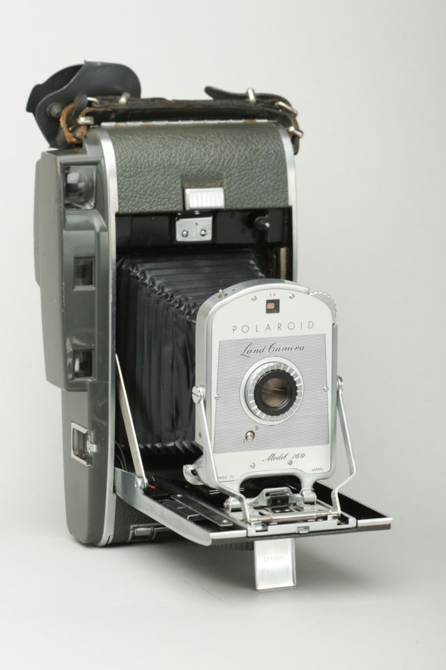 Acme Camera Co. Vintage Polaroid Model 160 Land Camera #2