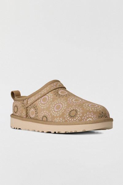 UGG Women's Classic Micro Mini Sun Stitch Boot