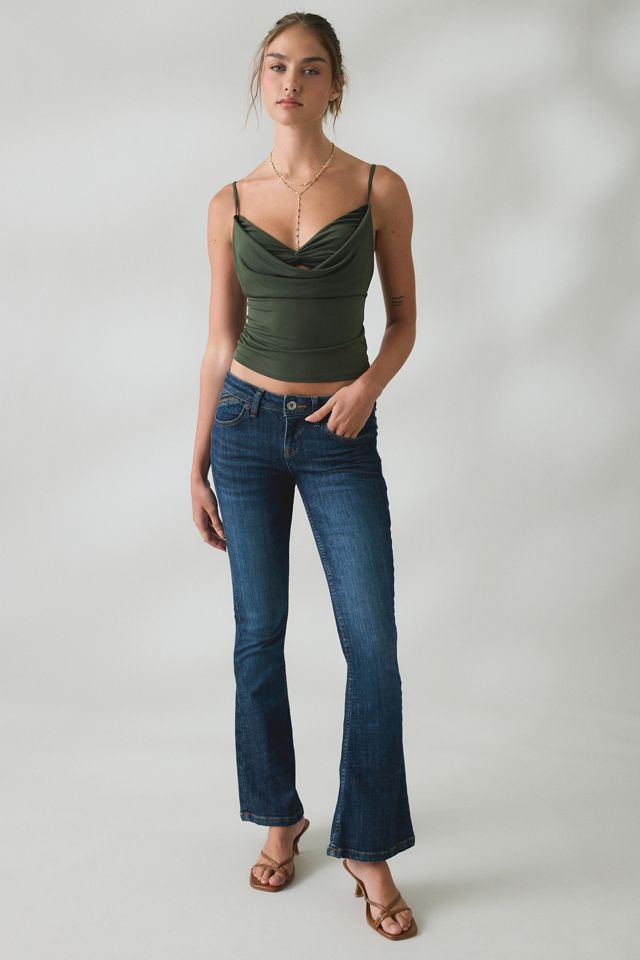 Camisole superposée à col bénitier avec torsade à l'avant UO Katarina #2