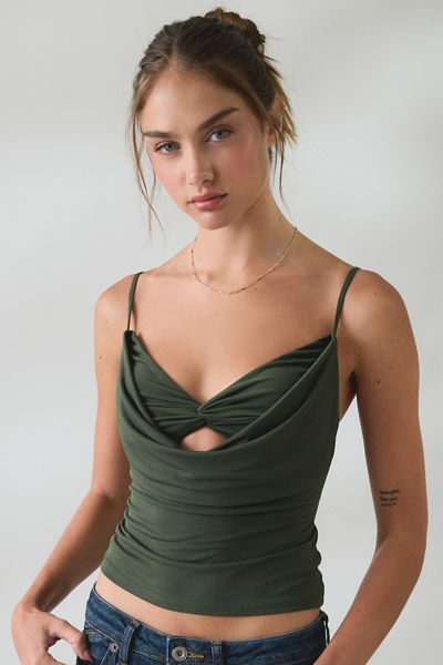 Camisole superposée à col bénitier avec torsade à l'avant UO Katarina