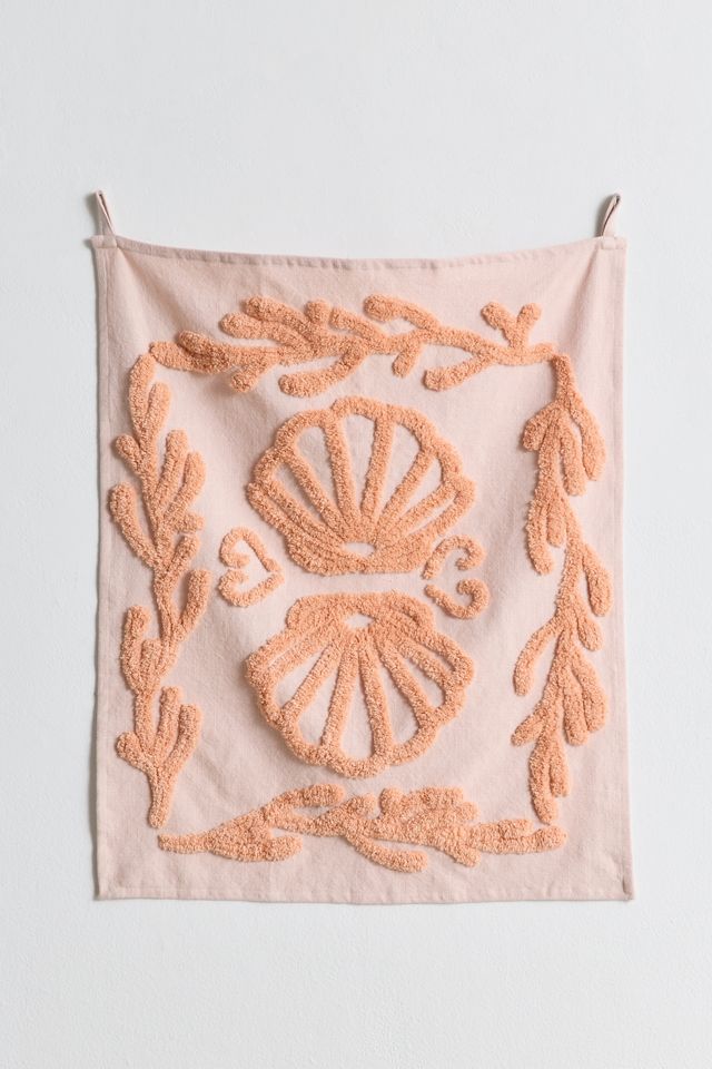 Seashell Icon Tufted Flag Tapestry #1