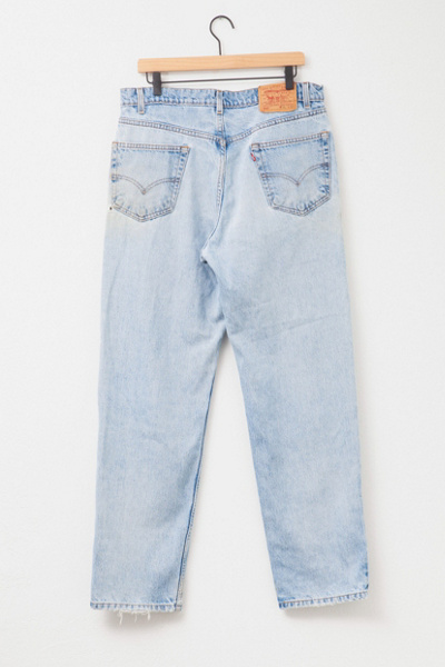 Vintage 1990s Levi’s® 550 Light Wash Denim Blue Jeans