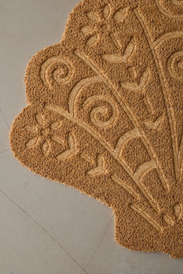 Embossed Seashell Shaped Coir Doormat #2