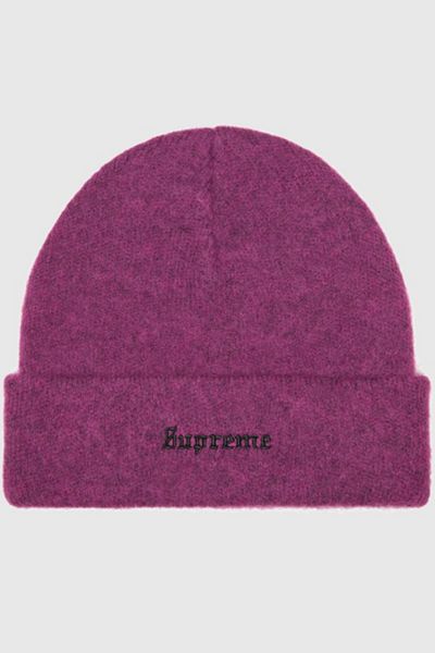 Supreme Rainbow Loose Gauge Beanie | Urban Outfitters